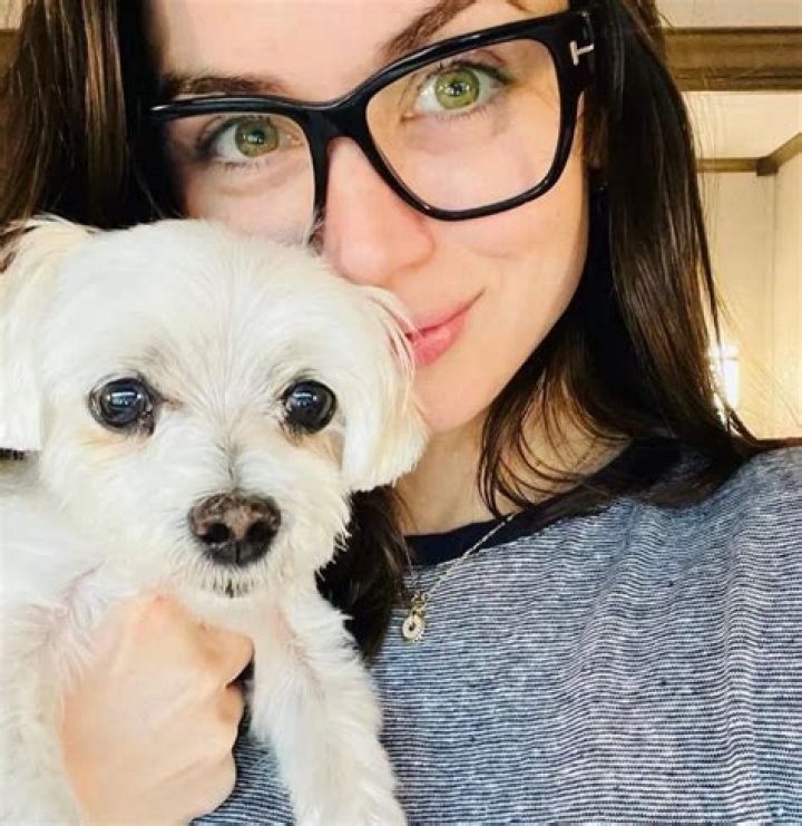 Ana de Armas Pets - Celebrity Pets