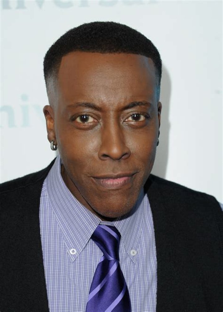 Arsenio Hall (TV Show Host) - Age, Birthday, Bio, Facts, Family, Net Worth, Height & More