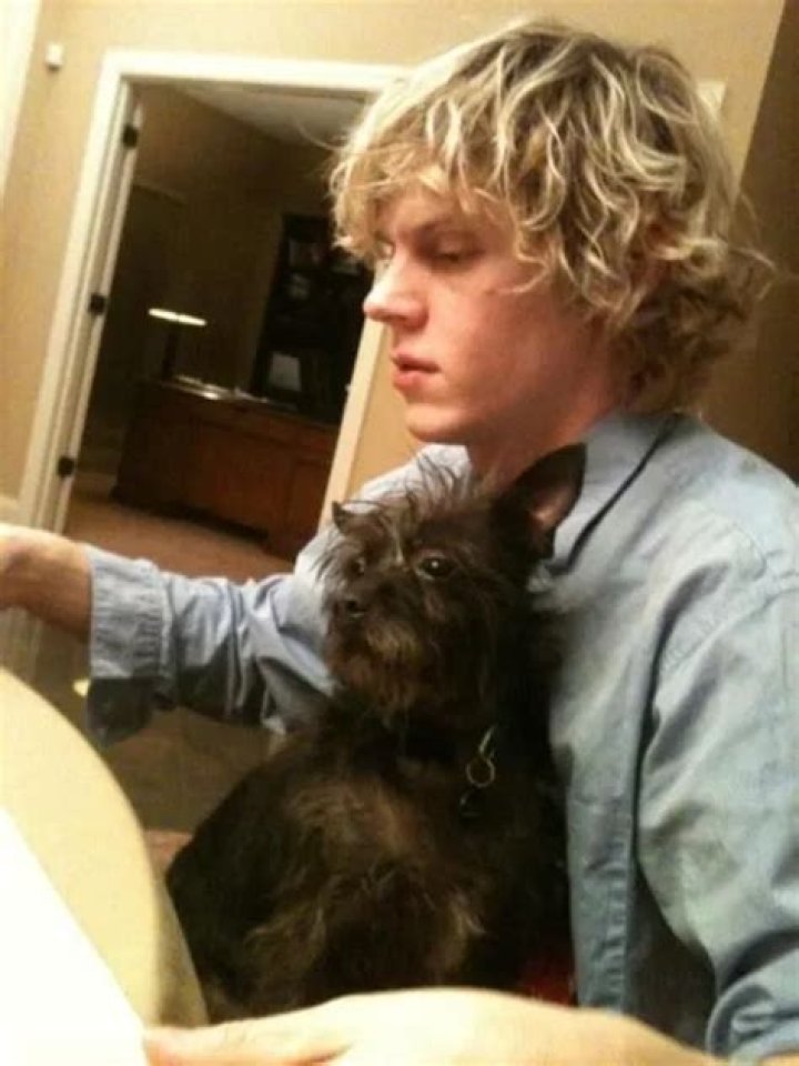 Evan Peters Pets - Celebrity Pets