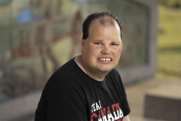Frankie MacDonald (YouTube Star) - Age, Birthday, Bio, Facts, Family, Net Worth, Height & More