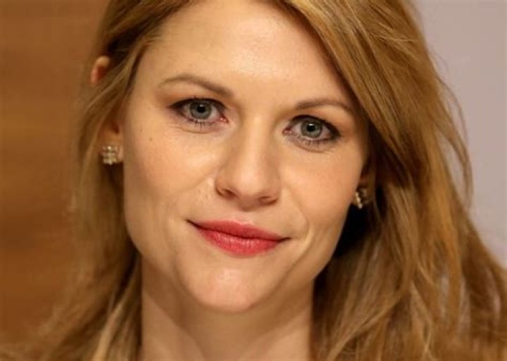 The Funniest Claire Danes Feet Tweets