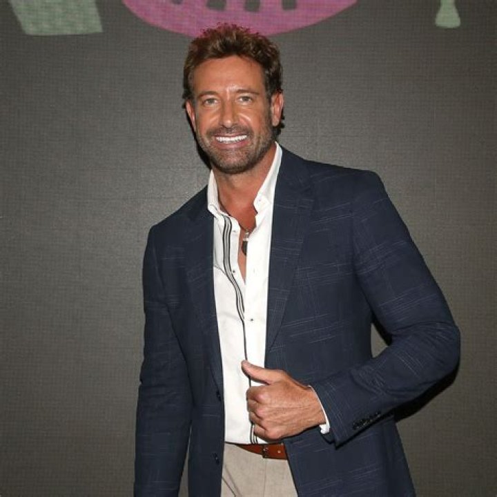 Gabriel Soto (Actor de Televisión) - Edad, cumpleaños, biografía, hechos, familia, patrimonio neto, altura y más