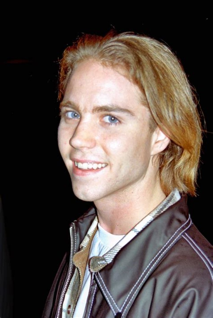 Jonathan Brandis (Movie Actor) - Age, Birthday, Bio, Facts, Family, Net Worth, Height & More