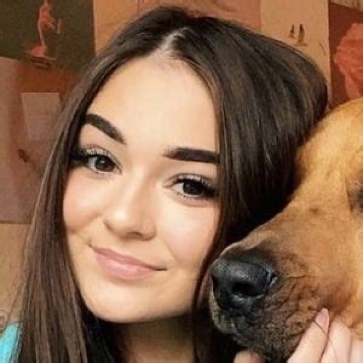 Kaeli Mcewen (TikTok Star) - Age, Birthday, Bio, Facts, Family, Net Worth, Height & More