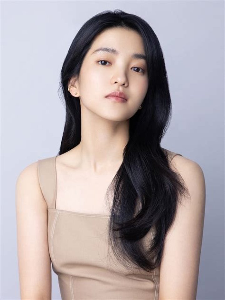 Kim Tae-ri (Movie Actress) - Yaş, Doğum Günü, Biyo, Gerçekler, Aile, Net Değer, Boy ve Daha Fazlası