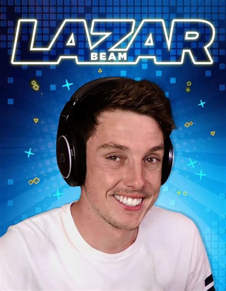 LazarBeam (YouTube Star) - Age, Birthday, Bio, Facts, Family, Net Worth, Height & More