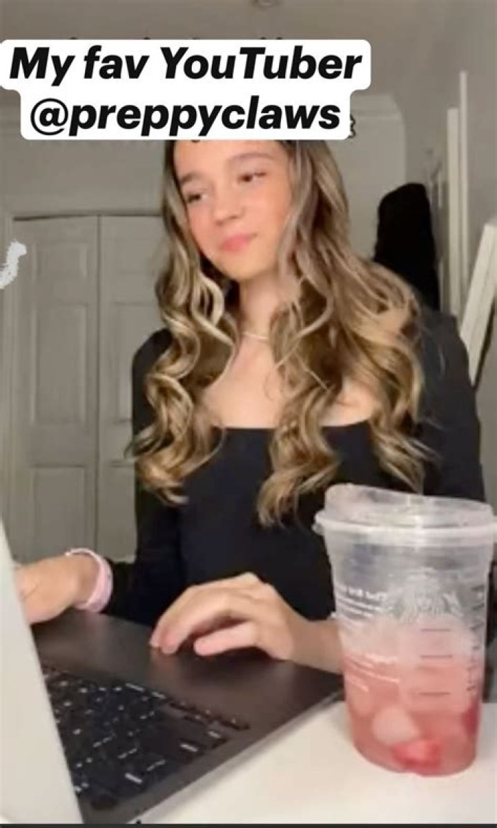 preppyclaws (TikTok Star) - Age, Birthday, Bio, Facts, Family, Net Worth, Height & More