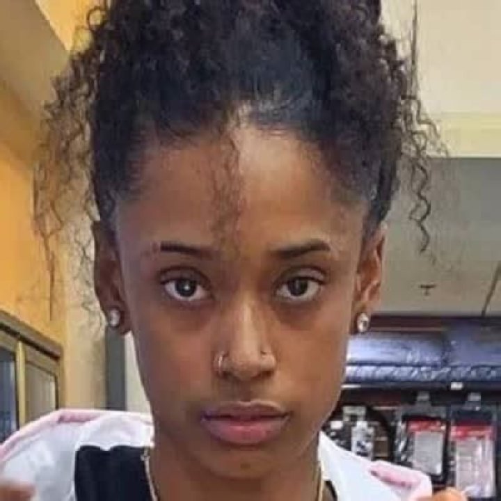 Raysowavyy (YouTube Star) - Age, Birthday, Bio, Facts, Family, Net Worth, Height & More