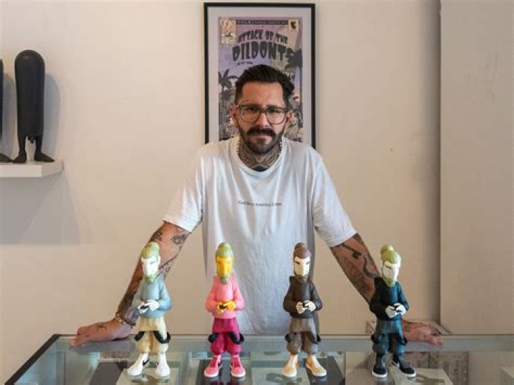 Rodrigo Roji (Tattoo Artist) - Age, Birthday, Bio, Facts, Family, Net Worth, Height & More