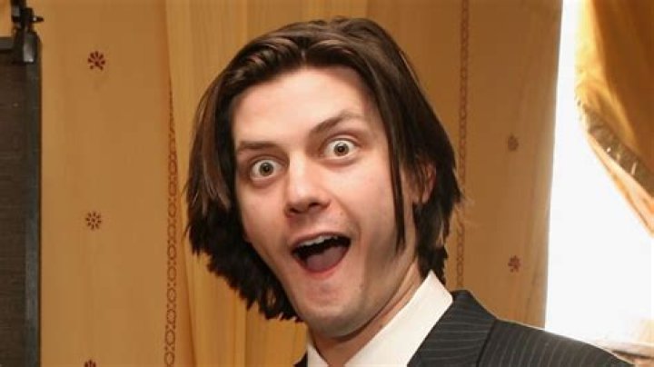 Trevor Moore (Comedian) - Age, Birthday, Bio, Facts, Family, Net Worth, Height & More