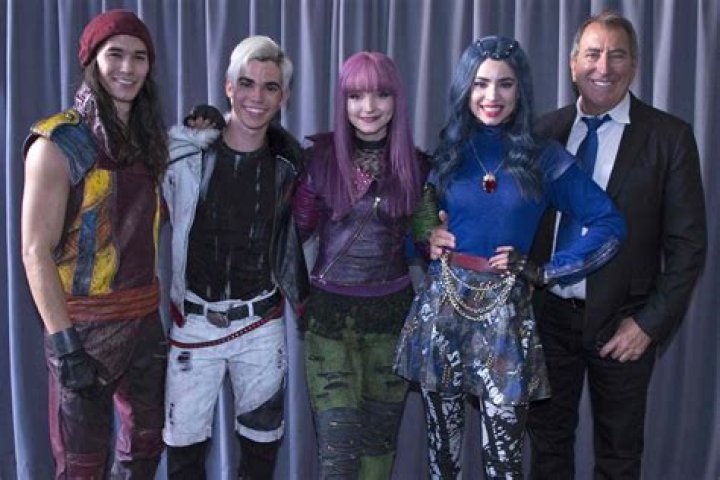 Unveiling The True Height Of Booboo Stewart: A Comprehensive Exploration