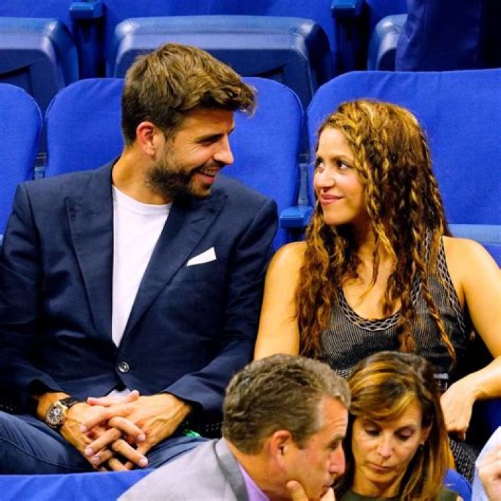 Unveiling The Truth: Selena's Pregnancy Rumors Unveiled