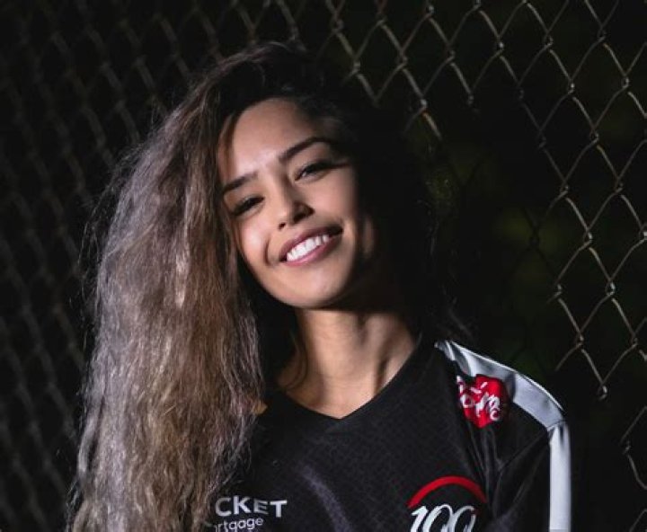 Valkyrae (Rachell Hofstetter) Pets - Celebrity Pets